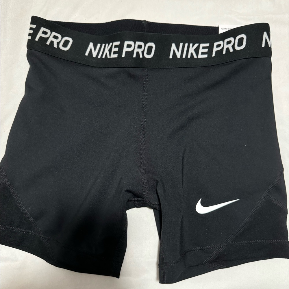 GIRLS Nike Pro Training Shorts Spandex